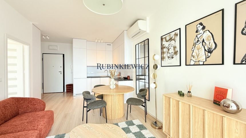 KROCHMALNA 61 - KLIMATYZOWANY APARTAMENT 11 PIĘTRO miniaturka 4