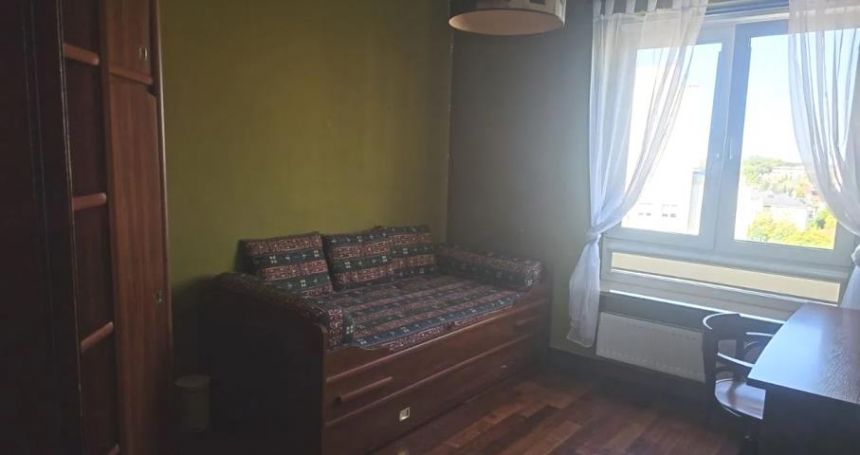 Atrakcyjny apartament 4 pokoje w super lokalizacji miniaturka 13