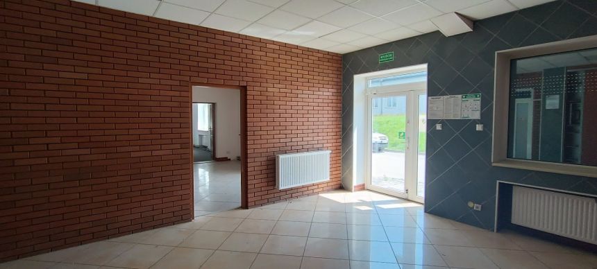 Hala około 750m2, możliwość wynajęcia biur miniaturka 8