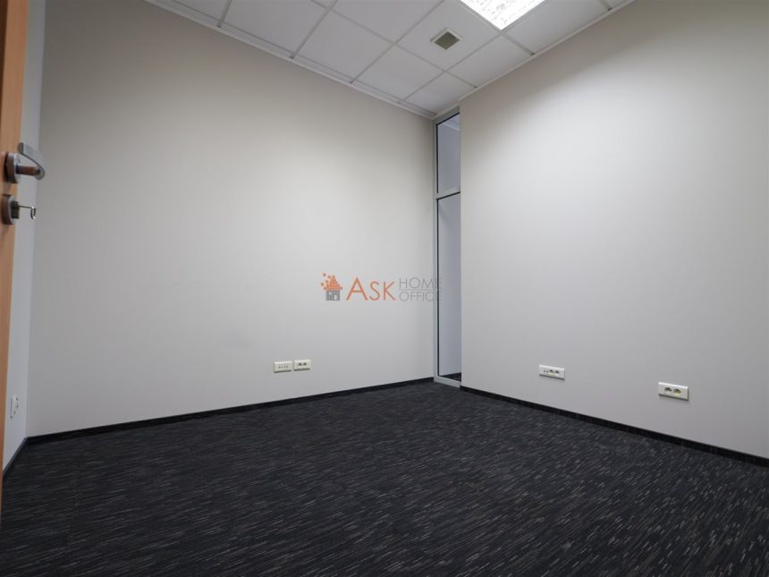 Wrocław Krzyki, 24 420 zł, 407 m2, do wprowadzenia miniaturka 6