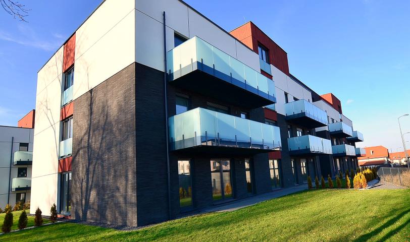Nowy apartament z tarasem iogródkiem miniaturka 4