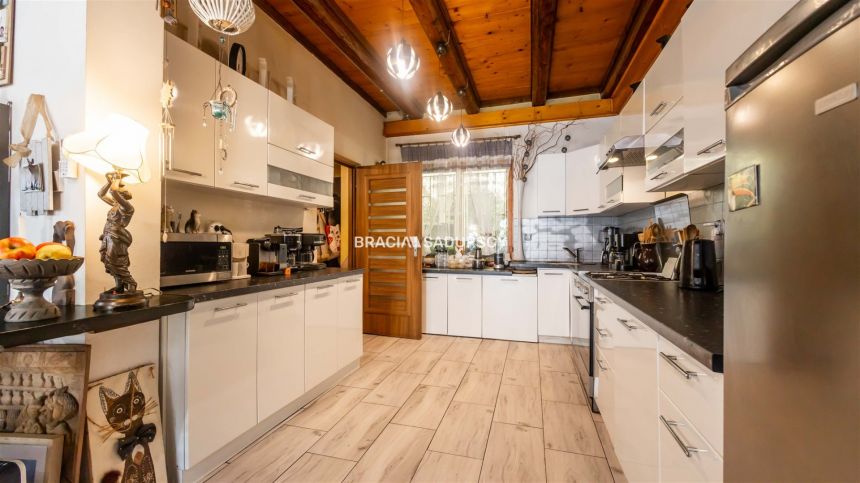 Na sprzedaż wyjątkowy dom w Pcimiu miniaturka 9