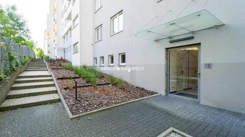 Mieszkanie 3-pokojowe z osobną kuchnią miniaturka 24