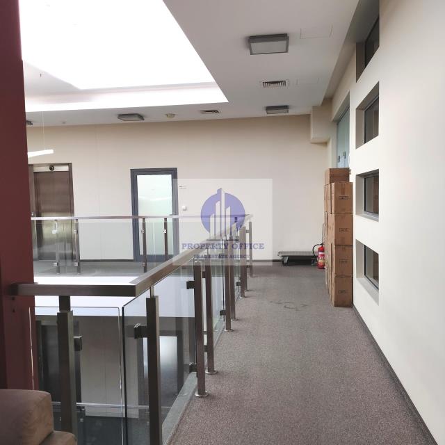 Włochy: biuro 23,38m2 miniaturka 4