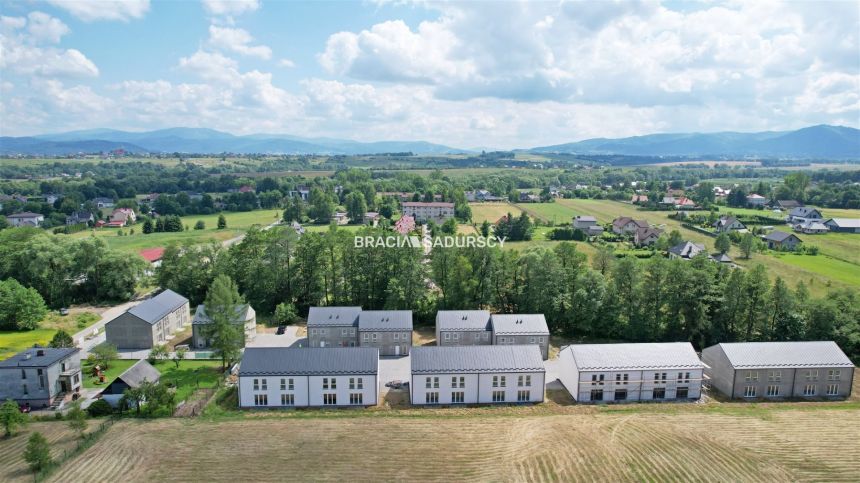 Dwupoziomowy apartament w Łodygowicach miniaturka 18