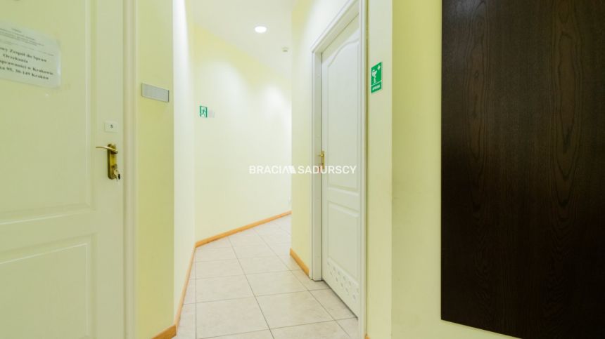 Atrakcyjny lokal w pobliżu Ronda Mogilskiego miniaturka 18