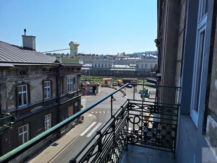 Mieszkanie w centrum po remoncie, do wejścia miniaturka 7