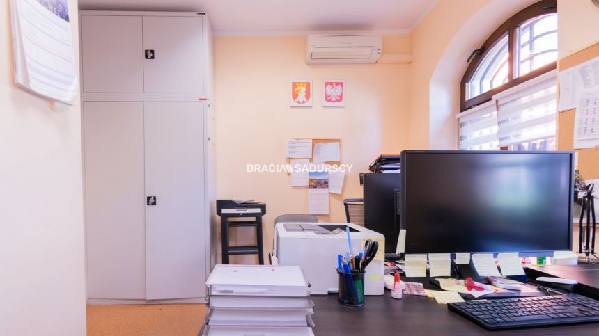 Atrakcyjny lokal w pobliżu Ronda Mogilskiego miniaturka 25