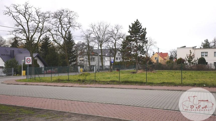 Budowlana MPZP MN/U narożnikowa ul. Leśna/Pogodna - zdjęcie 1