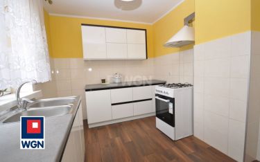 Blok Dobryszyce, 1 500 zł, 75.6 m2, wolnostojący