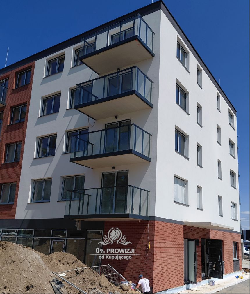 Piękne mieszkanie z balkonem w doskonałej lokalizacji - zdjęcie 1