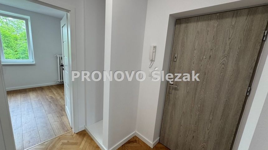 Luksusowe 2 pokoje z balkonem i zielenią ul.Zdrowa miniaturka 9