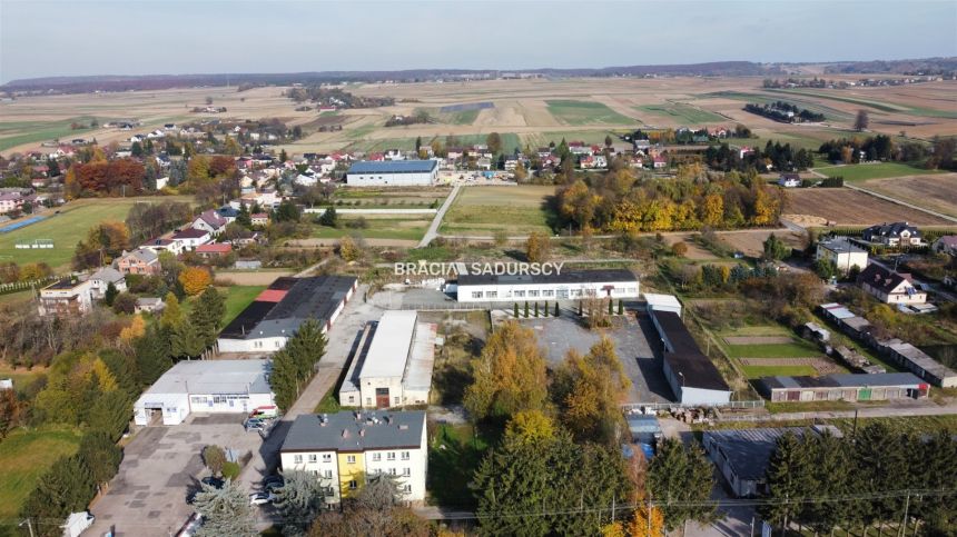 Miechów-Charsznica, 2 480 000 zł, 10329 m2, produkcyjno-magazynowy miniaturka 2