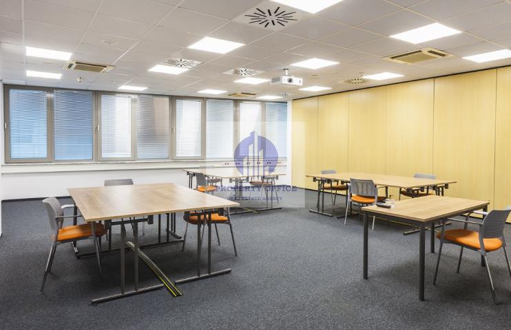 Wola: sala konferencyjna 33-55 osób miniaturka 2