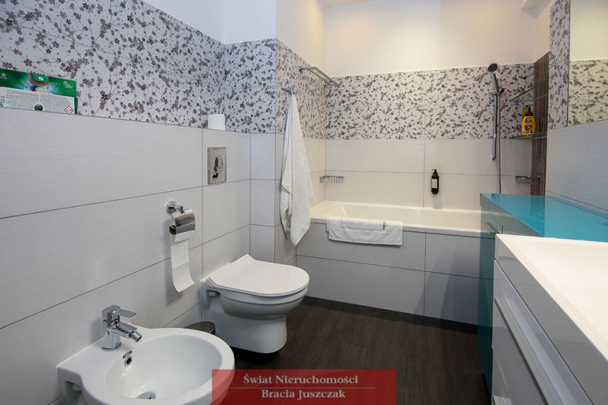 bl. Rynku - Apartament z dużym TARASEM (70 mkw) miniaturka 12