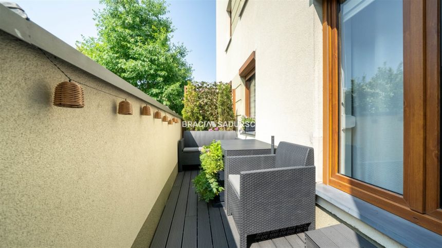 3 pokoje, balkon, wysoki standard, klimatyzacja miniaturka 25