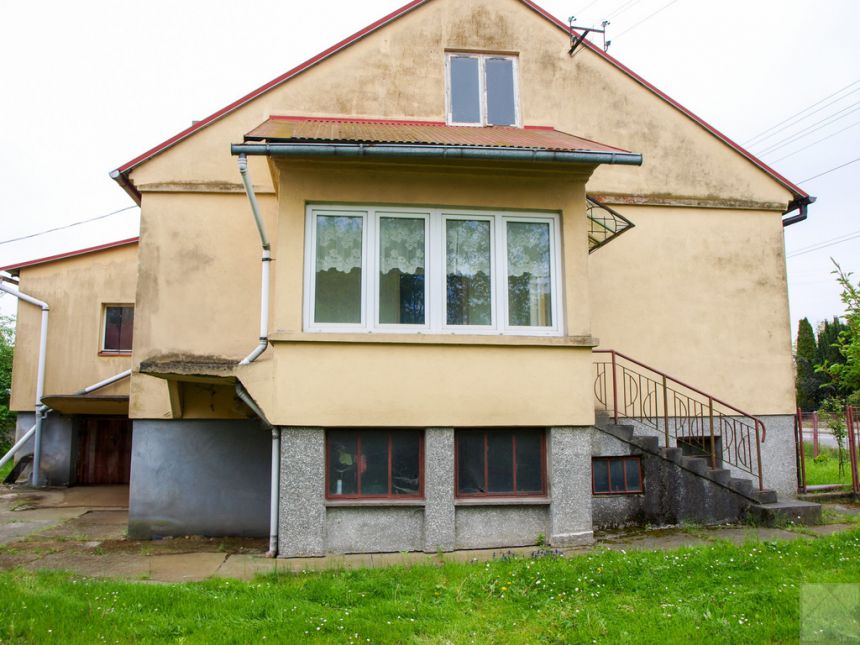 Dom z charakterem, historią i świetną lokalizacją! miniaturka 5