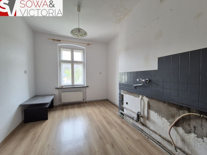 Duża kawalerka z możliwością wykonania 2 pokoju. miniaturka 5