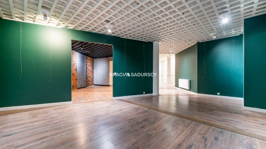 Lokal użytkowy- 340m2, rejon ul. Zakopiańskiej miniaturka 22