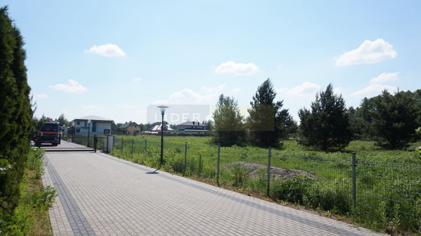 Kompleks  działek budowlanych na 30 domów miniaturka 2