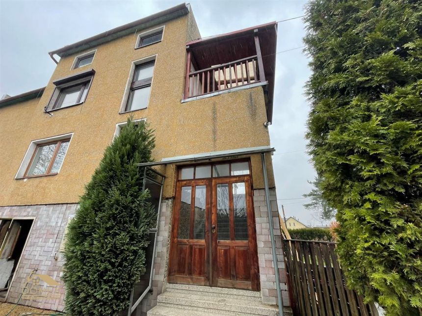 Komfortowe piętro domu w Chybiu - zdjęcie 1