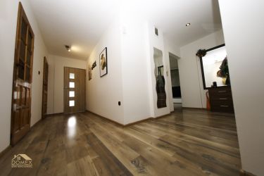 Przestronny Apartament w Ustroniu