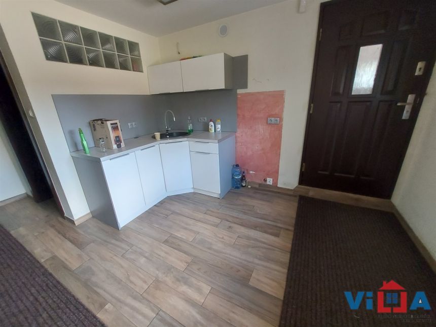 ATRAKCYJNY LOKAL Z OGRÓDKIEM miniaturka 8