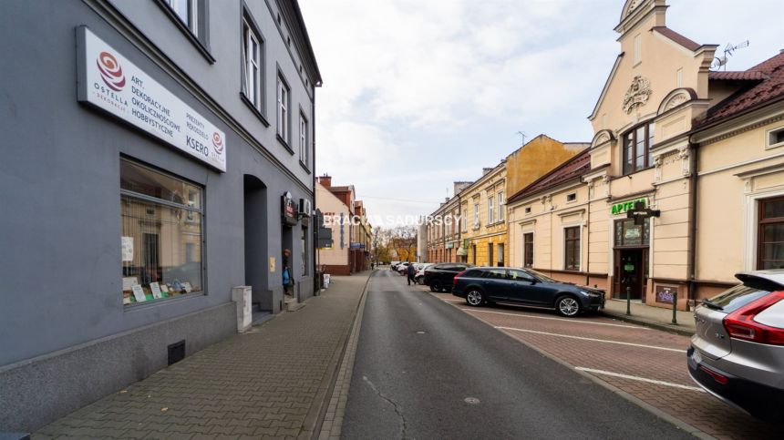 Mieszkanie z garażem, lokalem handlowym i piwnicą. miniaturka 20
