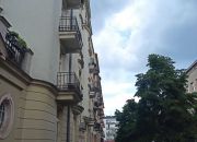 Ciche w zadbanej kamienicy. miniaturka 10
