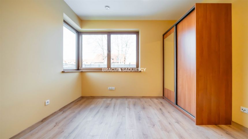 Wysoki Standard, 220 m2, 4,5 arowa dzaiłka, NOWY miniaturka 8