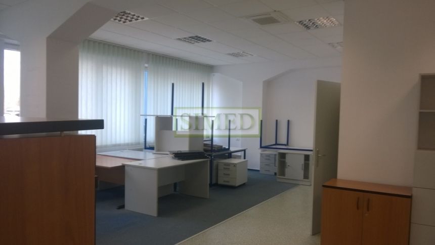 Parter222 m 2,strefa dostaw od parkingu,dostep24 . miniaturka 6