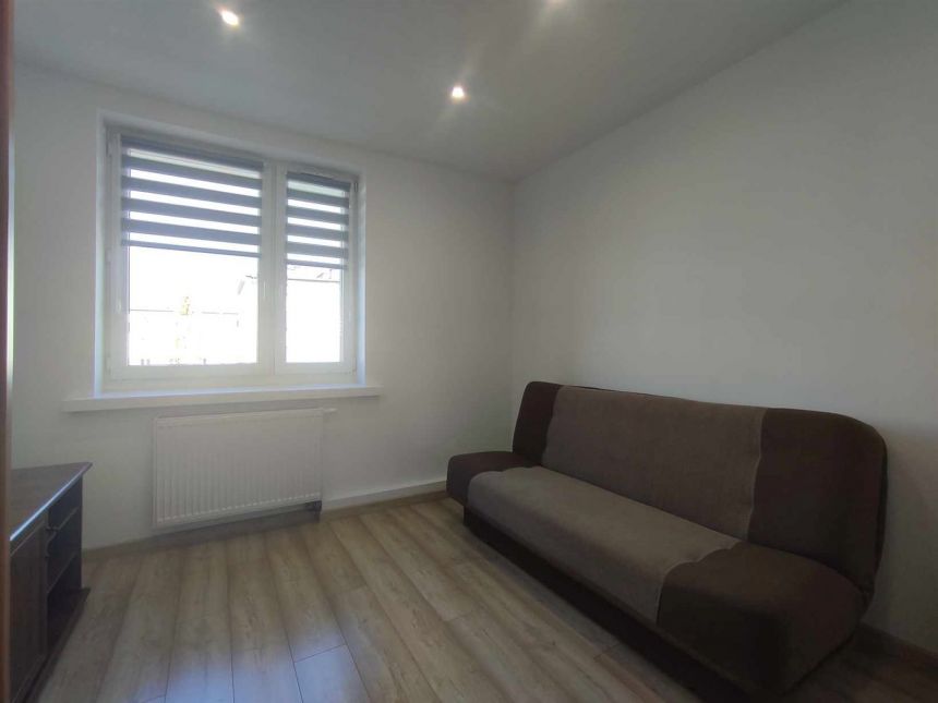 Sosnowiec Pogoń, 1 500 zł, 50 m2, umeblowane miniaturka 8