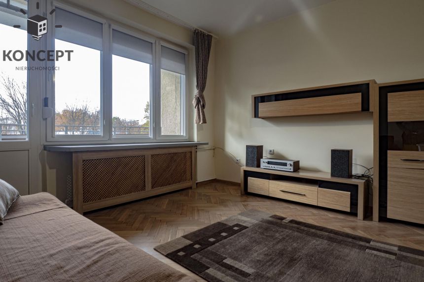 Rozkładowe, 2 pokoje w ścisłym centrum miniaturka 3