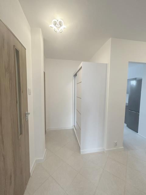 Ciche, wyposażone, przy Metrze miniaturka 7