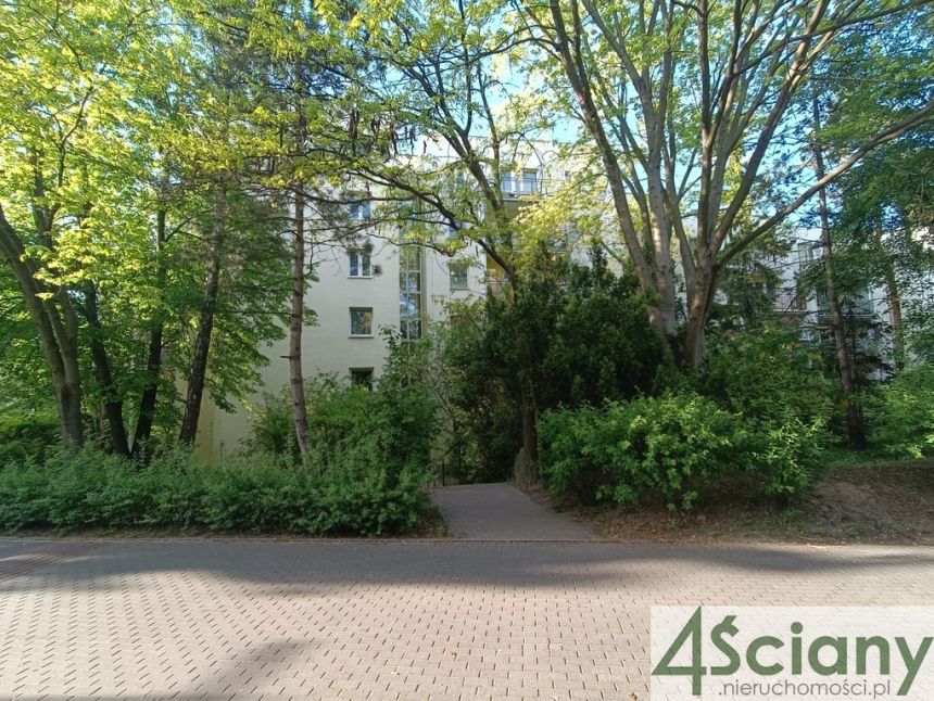 4 POKOJE, balkon, KW, metro miniaturka 2