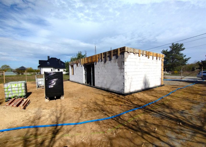 Nowy dom przy zalewie, Brzeziny miniaturka 3