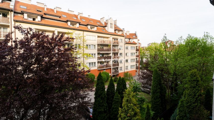 2 pokoje, balkon, Pilotów – nowoczesne i ciche miniaturka 26