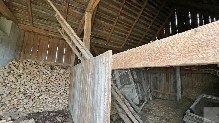 Nieduży dom na wzgórzu w Kramarzówce miniaturka 14