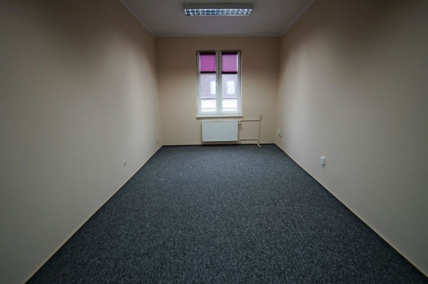 Lokale biurowe do wynajęcia w centrum Opola - zdjęcie 1