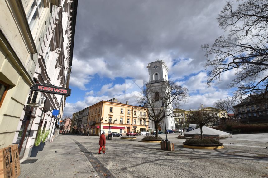 Przemyśl lokal na starówce deptak Franciszkańska - zdjęcie 1