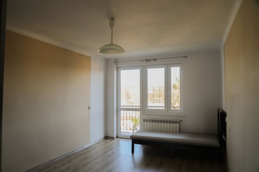 Na sprzedaż mieszkanie 46,5m2 w Tuchowie! miniaturka 4