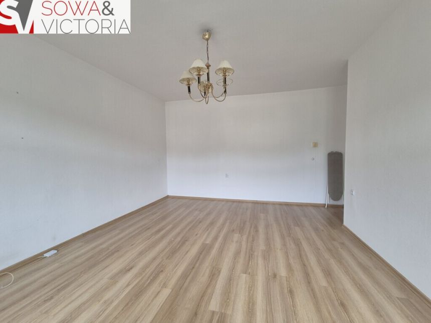 Duża kawalerka z możliwością wykonania 2 pokoju. miniaturka 4