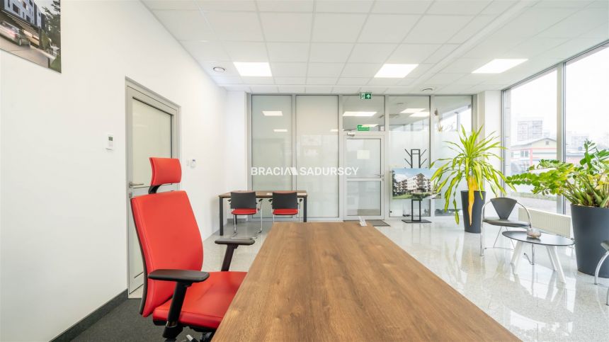 Lokal parterowy o powierzchni 65,51 m², Zakrzówek miniaturka 8