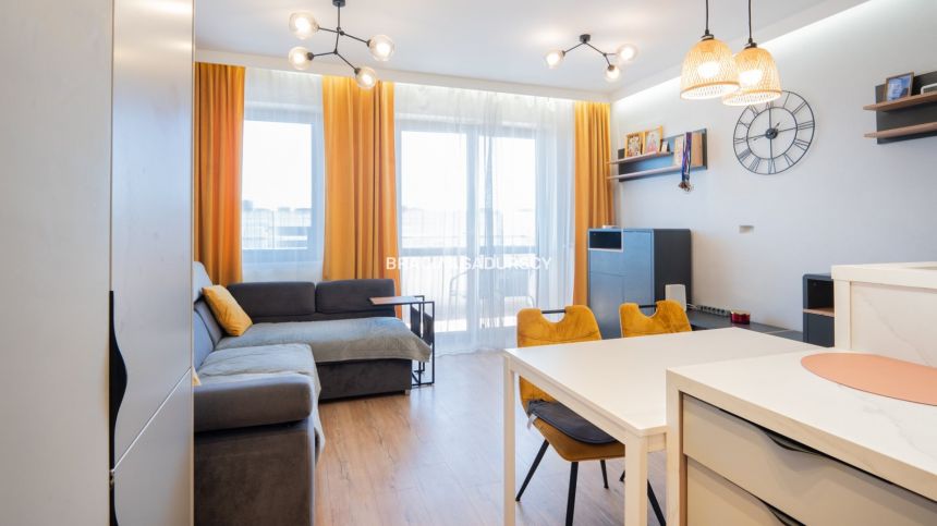 Nowoczesne 2 pokoje z klimatyzacją i balkonem miniaturka 16