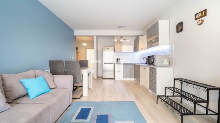 2 pokoje, Wysoki Standard, Dębskiego, Od zaraz miniaturka 6