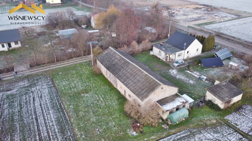 Budynek gospodarczy o pow. 276 mkw + działka. miniaturka 1