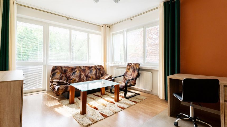 Kraków ul. Lasówka 2 pokoje z klimatem i balkonem miniaturka 5
