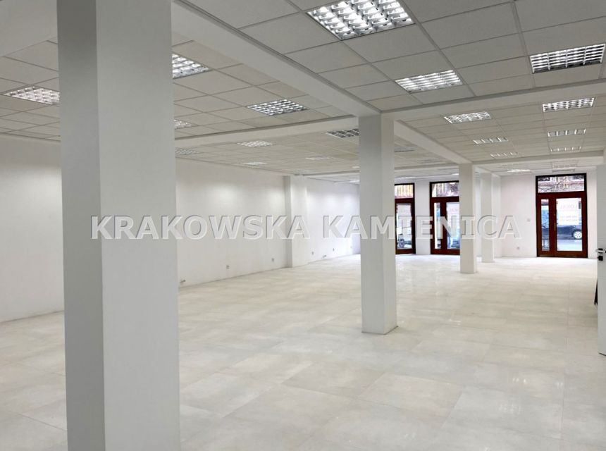 LOKAL NA SPRZEDAŻ 200 M2 W CENTRUM PRZY WAWELU miniaturka 4