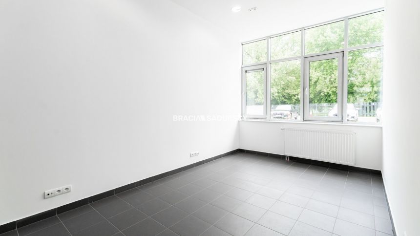 Nowy lokal 186 m² na parterze – Aleja Pokoju miniaturka 9