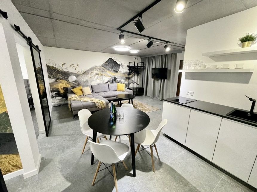 APARTAMENT NA SPRZEDAŻ-56,25M2-UL.POWRÓŹNICZA miniaturka 2